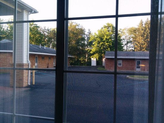Budget Host Inn (Sunset Motel) - From Web Listing (newer photo)